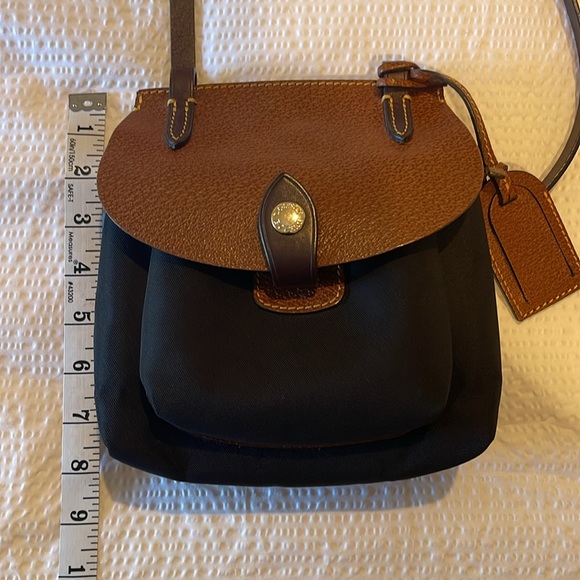 Dooney & Burke “Alto” Saddle Crossbody - Picture 10 of 16
